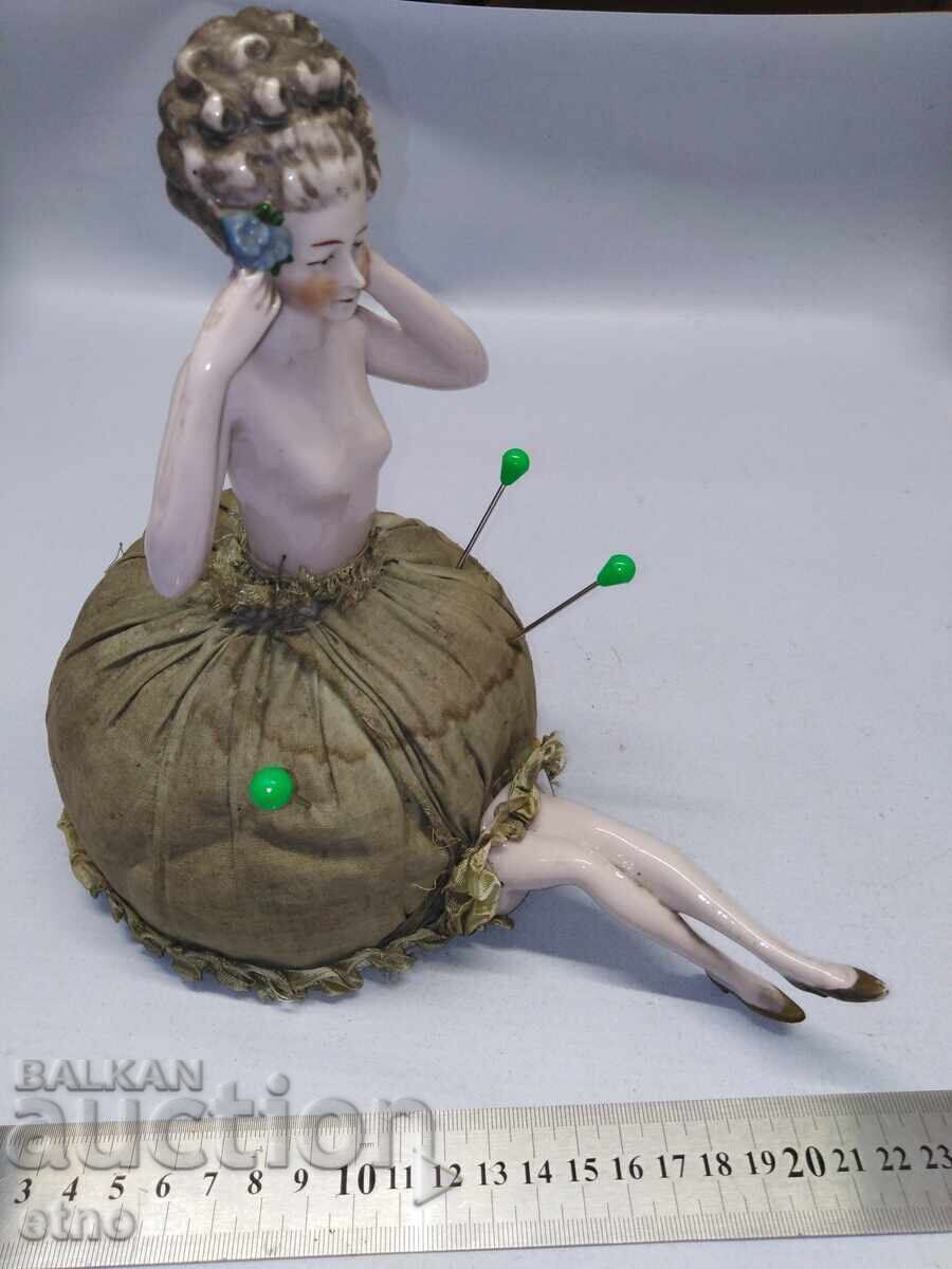 ΑΡΤ ΝΤΕΚΟ ΠΟΡΣΕΛΑΝΙΝΗ ΚΟΥΚΛΑ (ΒΕΛΟΝΙΔΑ) - ΓΕΡΜΑΝΙΑ με τιμή 85.00 BGN | € 43.46 ΑΡΤ ΝΤΕΚΟ ΠΟΡΣΕΛΑΝΙΝΗ ΚΟΥΚΛΑ (ΒΕΛΟΝΙΔΑ) - ΓΕΡΜΑΝΙΑ με τιμή 85.00 BGN | € 43.46