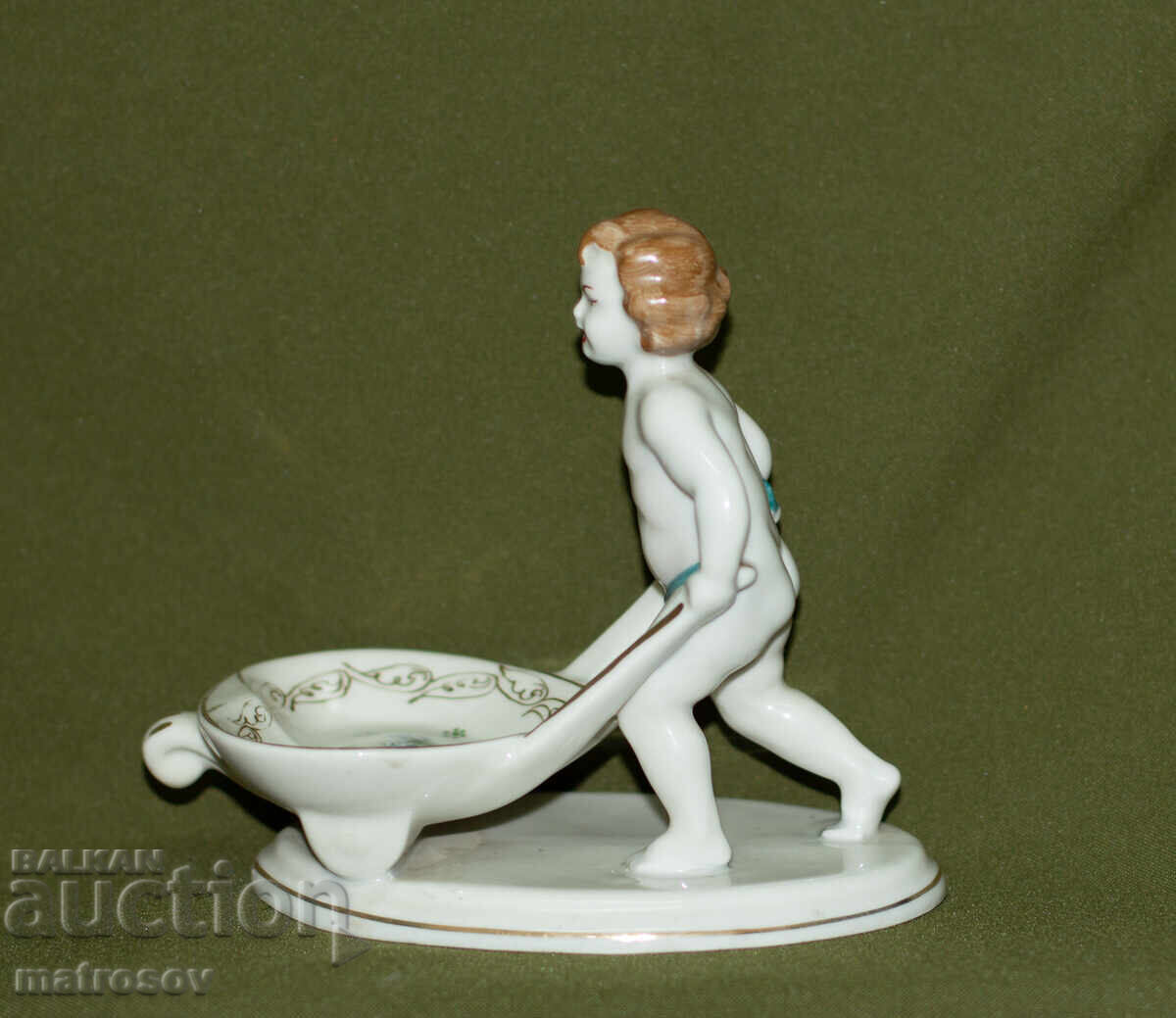 Δημοπρασία Παλιά βουλγάρικη πορσελάνινη φιγούρα αγοριού