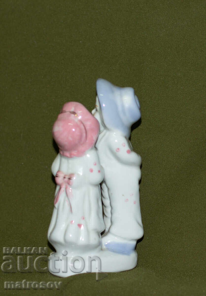 Παλαιό πορσελάνινο ειδώλιο αγοριού και κοριτσιού - 6