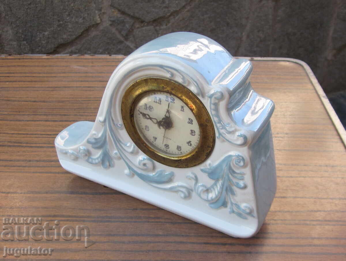 Antique Porcelain Table Clock Porcelain ALBA JULIA with price 40.00 BGN | € 20.45