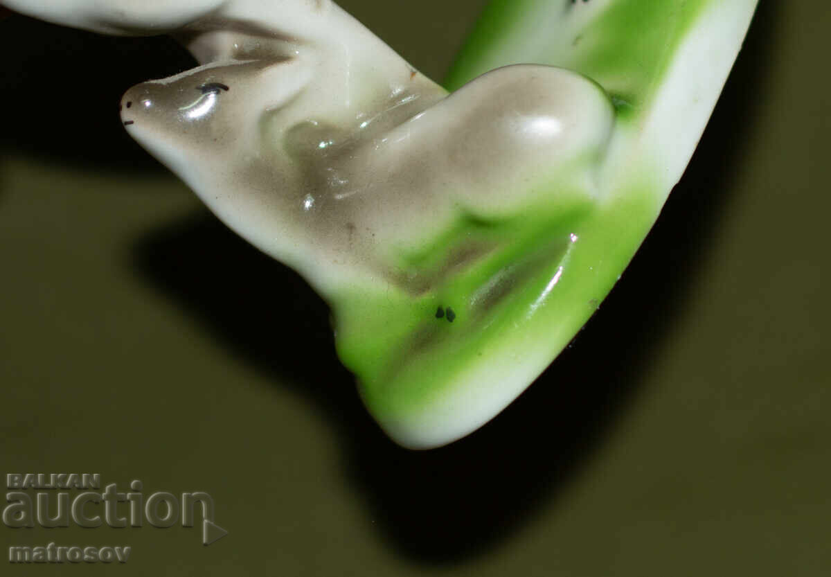 Стара българска порцеланова статуетка сърна - 7