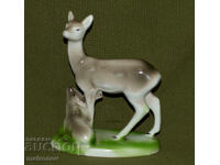 Statuetă veche de porțelan bulgărească căprioară