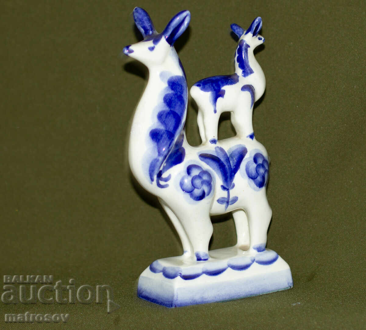 Аукцион Стара руска порцеланова статуетка Конаково