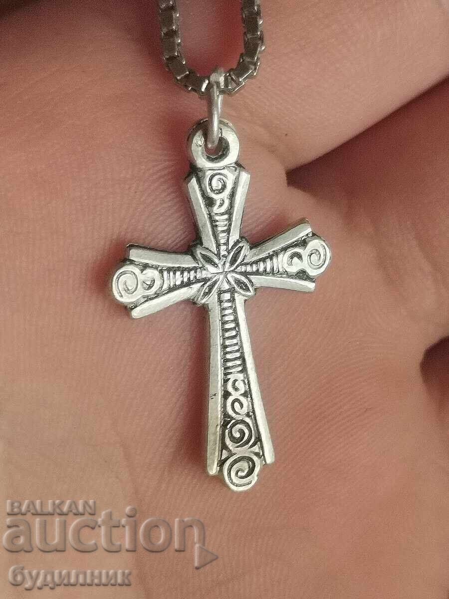 Silver Massive Chain with Pendant. 925 Grade. 80cm. For Sale with price 49.99 BGN | € 25.56 Silver Massive Chain with Pendant. 925 Grade. 80cm. For Sale with price 49.99 BGN | € 25.56