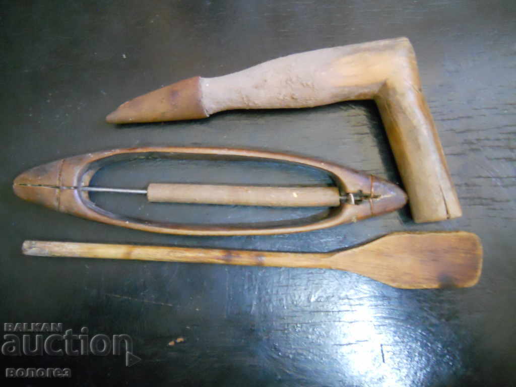 Loom shuttle, paddle and seat Loom shuttle, paddle and seat