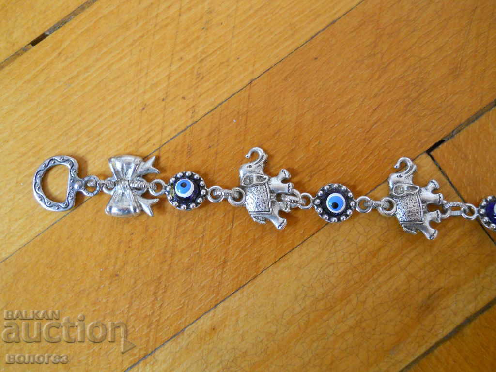 Амулет против уроки - висулка за стена с цена 25.00 лв. | € 12.78 Амулет против уроки - висулка за стена с цена 25.00 лв. | € 12.78