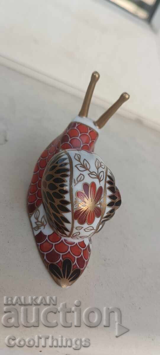 Δημοπρασία Μαρκαρισμένο πορσελάνινο σαλιγκάρι