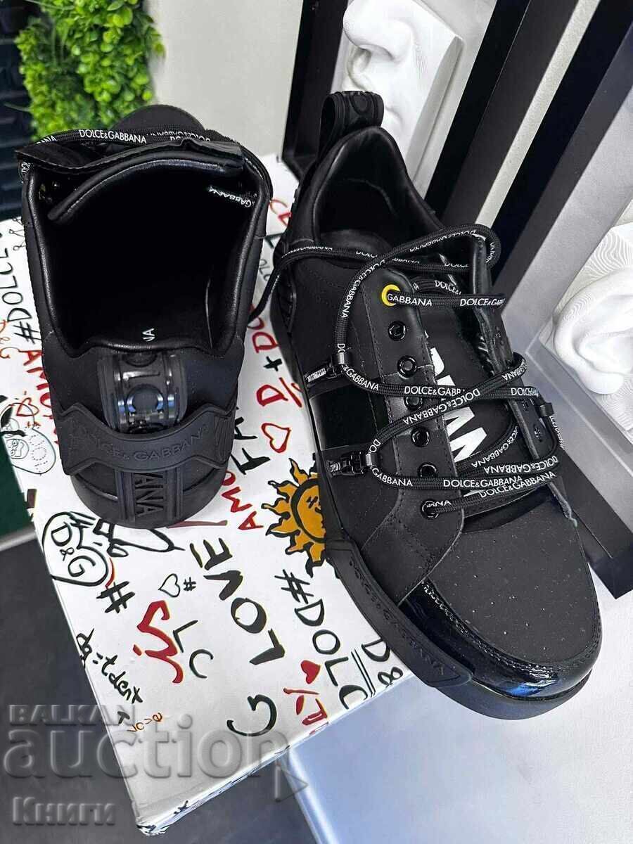 Auction  Dolce & Gabbana sneakers - size 44 - new