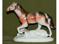 Figurină decorativă din porțelan, reprezentând un căluț