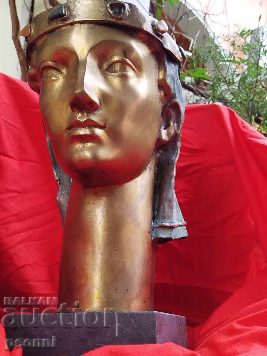 Бронзова пластика, фигура