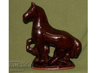 Декоративна керамична скулптура на кон