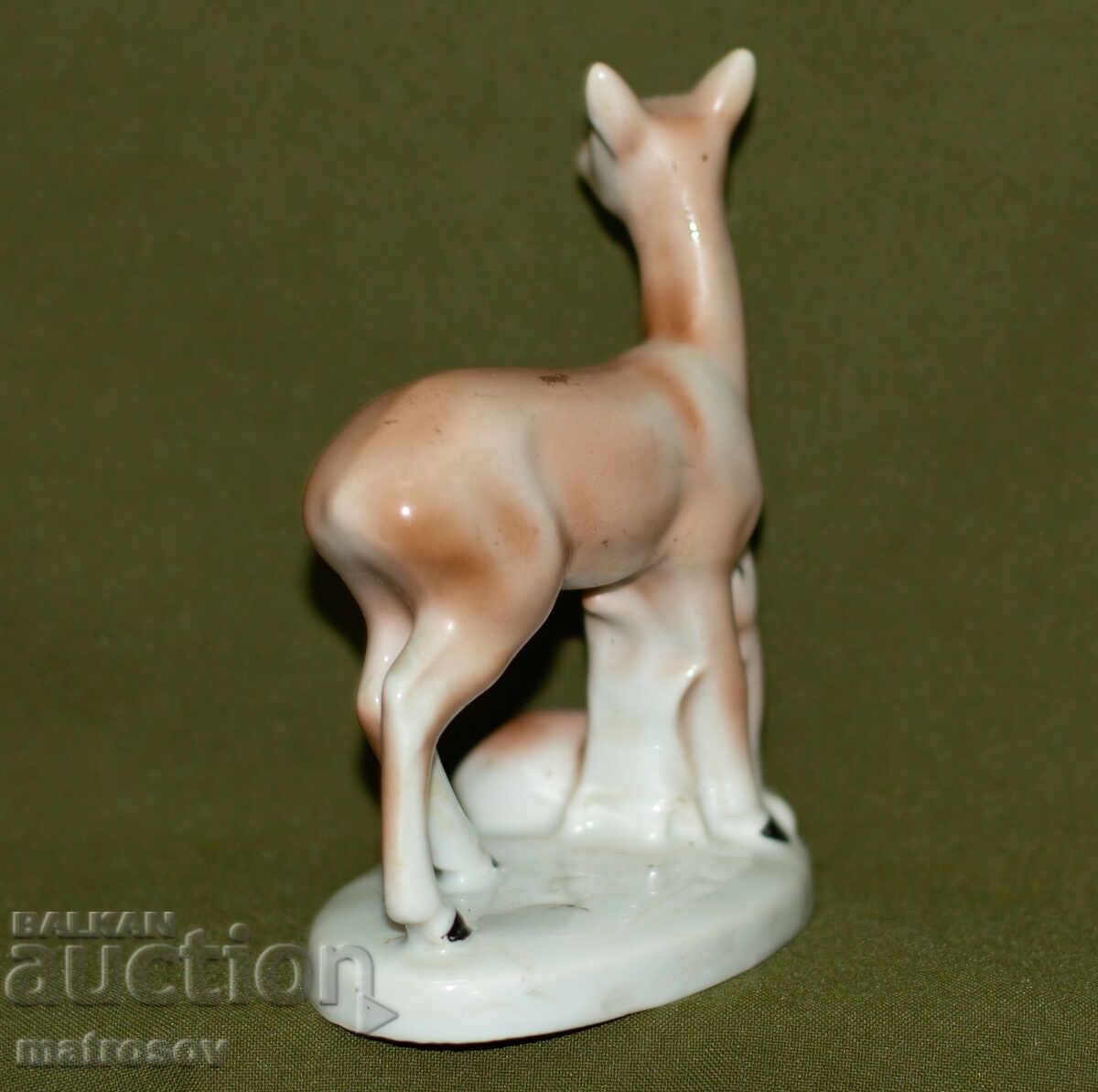 Statuetă veche de porțelan bulgărească, căprioară - 5