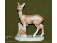 Statuetă veche de porțelan bulgărească, căprioară