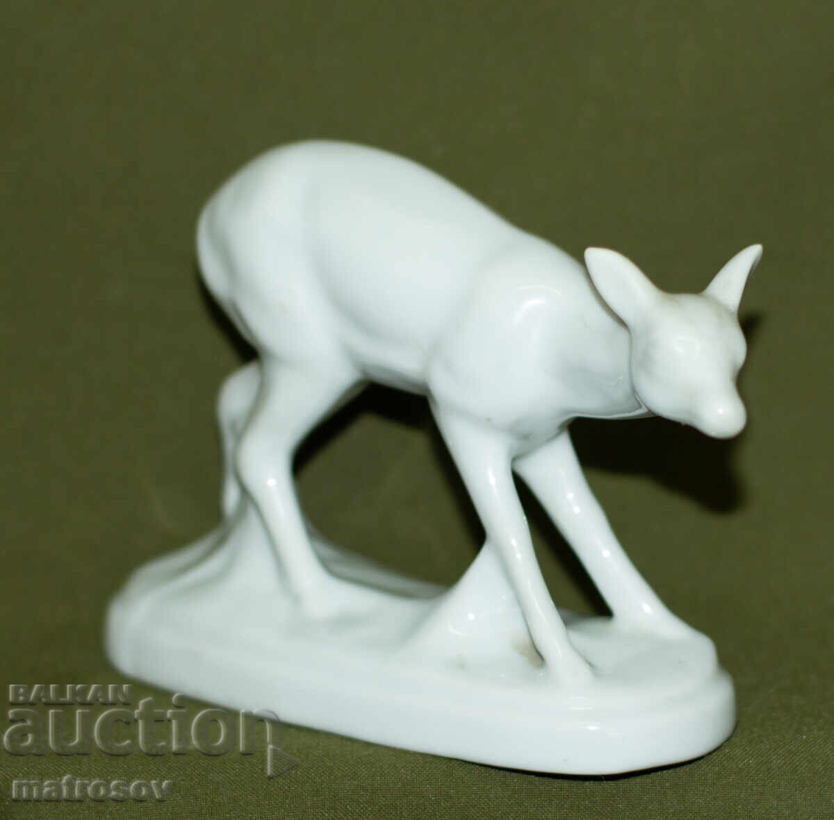 Δημοπρασία Παλιά βουλγάρικη πορσελάνινη φιγούρα, ελάφι