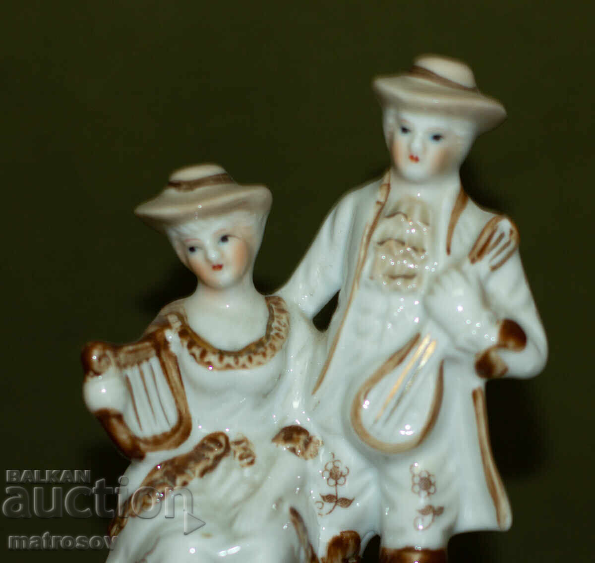 Veche statuetă de porțelan cu un cuplu de muzicanți - 5