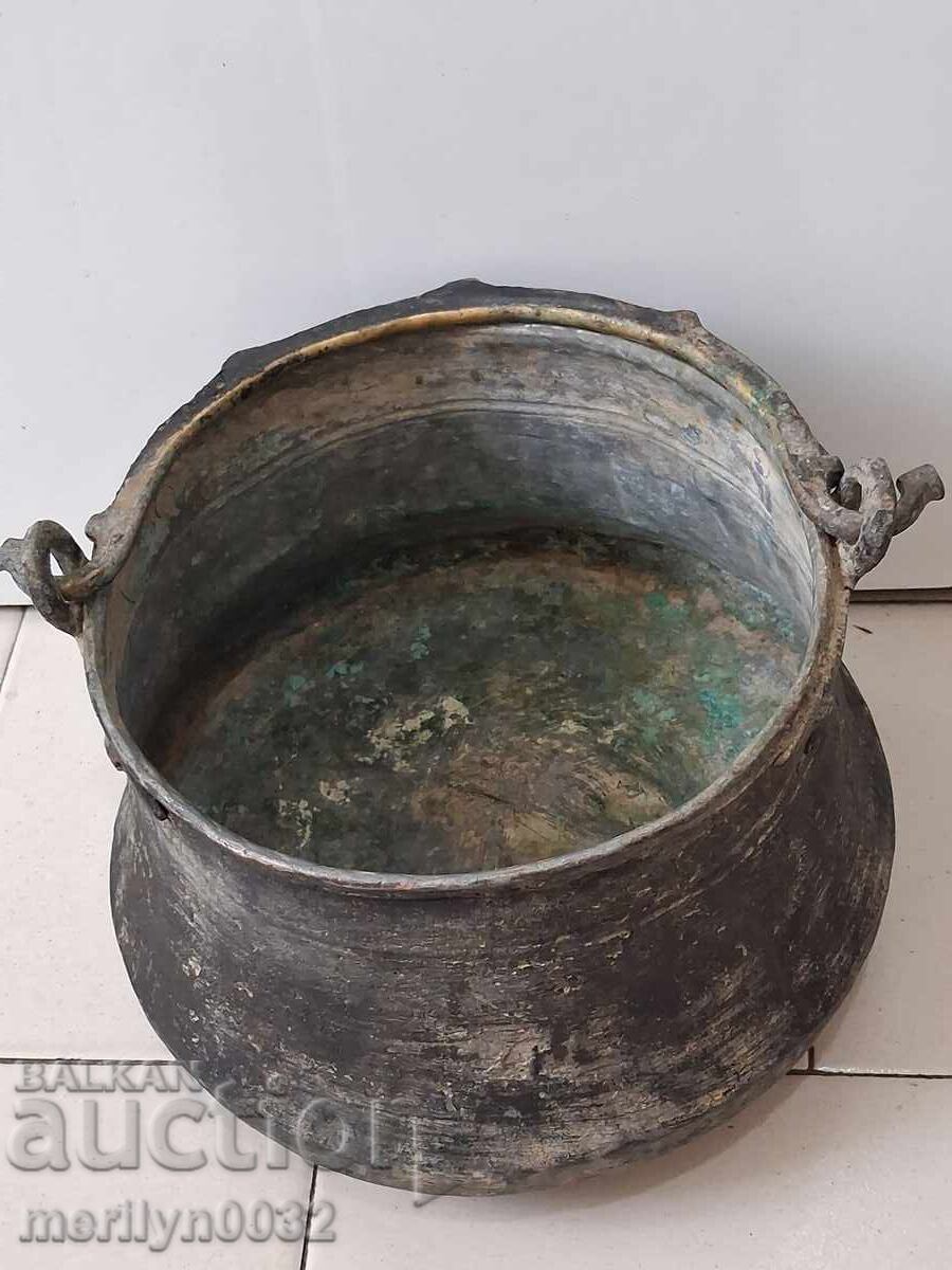 Tinned cauldron copper, copper vessel with price 61.00 BGN | € 31.19 Tinned cauldron copper, copper vessel with price 61.00 BGN | € 31.19