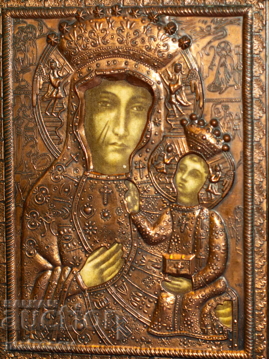 Veche icoană de cupru a Maicii Domnului cu Pruncul cu preț 200.00 BGN | € 102.26