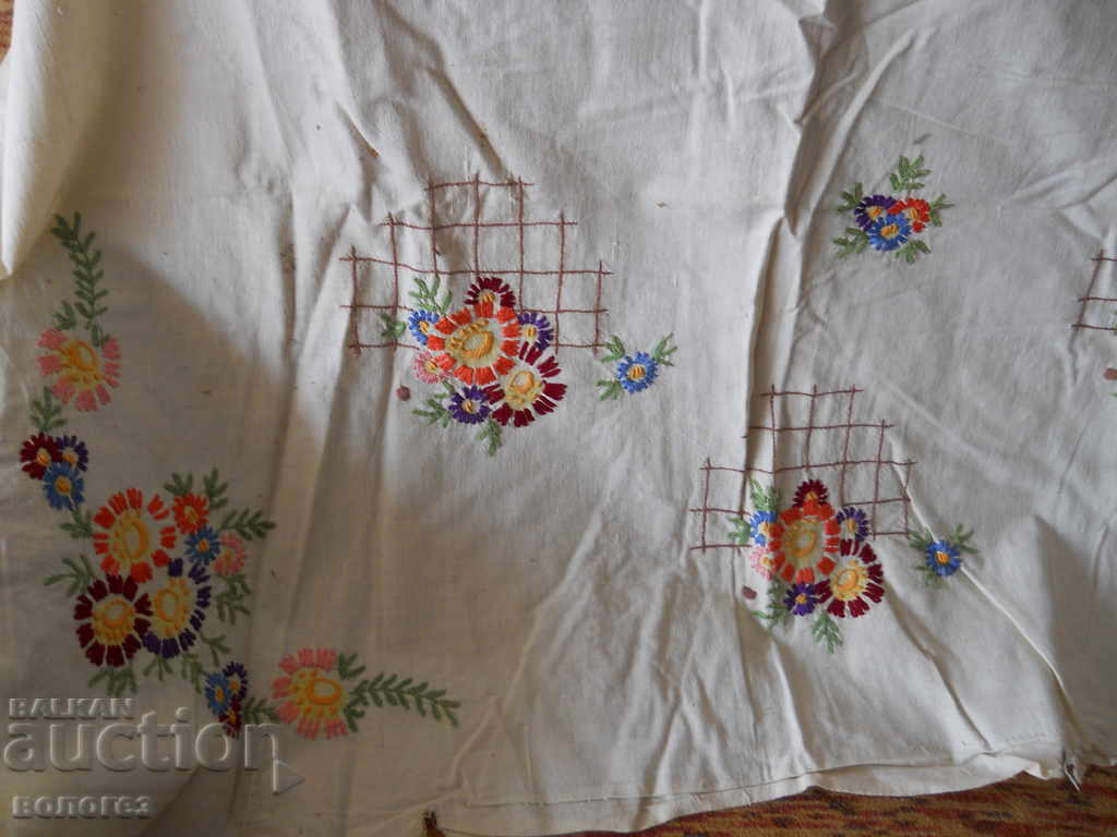 Old hand embroidered tablecloth with price 30.00 BGN | € 15.34