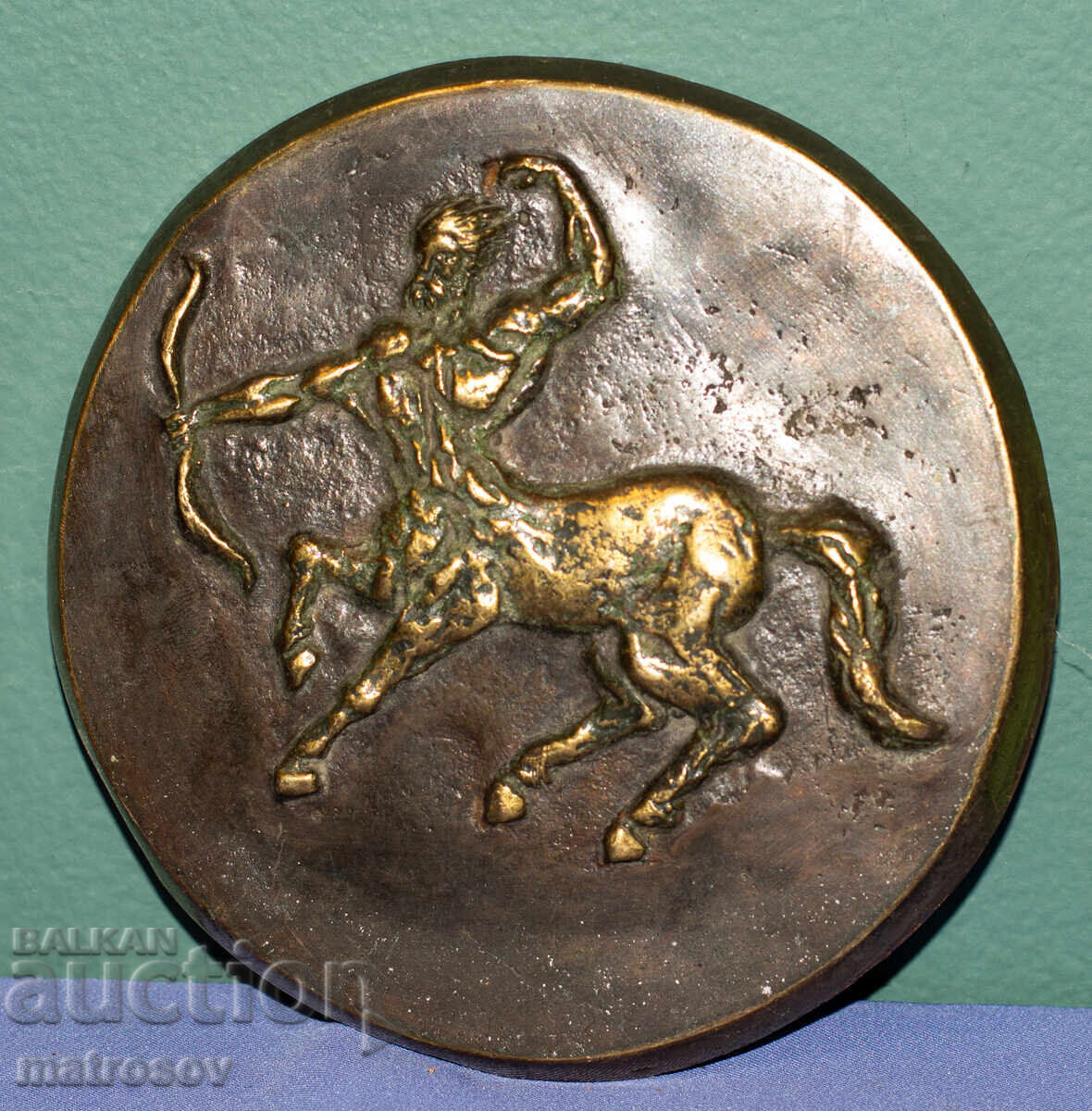 Bronze sculpture bas-relief