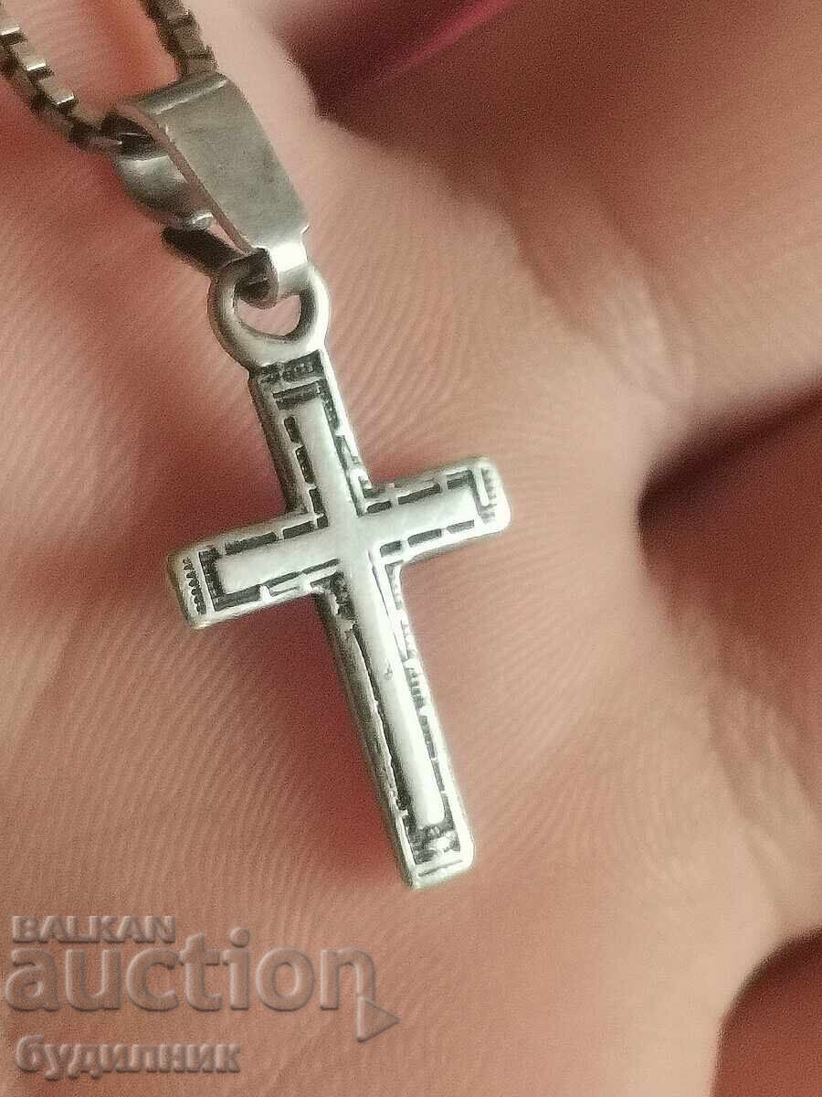 Аукцион Сребърен синджир с висулка. 40см. Пускам над 100 Аукциона. Р Аукцион Сребърен синджир с висулка. 40см. Пускам над 100 Аукциона. Р