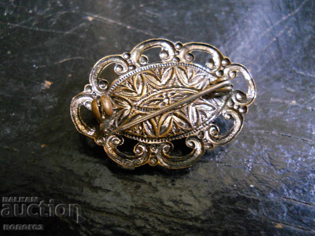 Old brooch with price 6.00 BGN | € 3.07