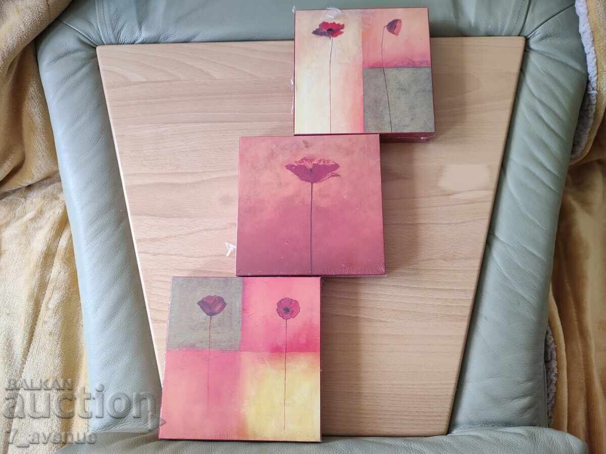3 tablouri, decorațiuni, nefolosite, 15.08.2025 cu preț 69.00 BGN | € 35.28