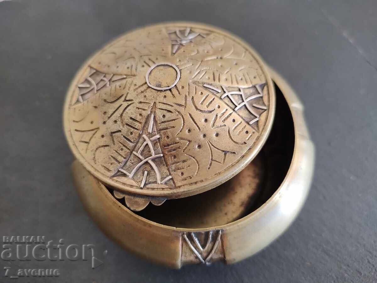 Decorative box, decoration ornament, 15.08.2025