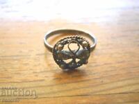 Старинен сребърен филигранен пръстен