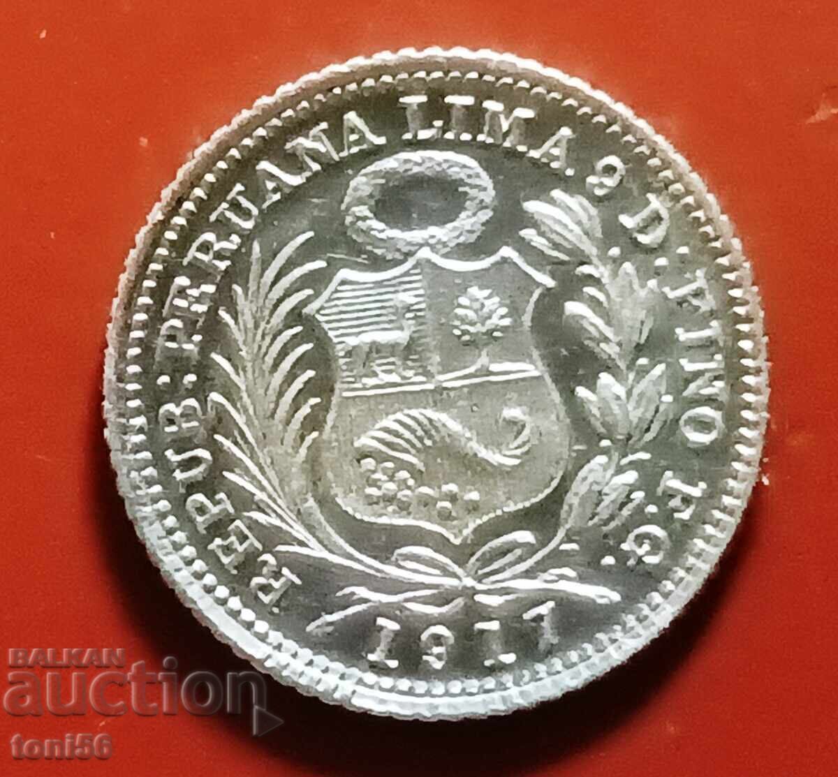 Peru 1/2 dinar 1917 UNC - argint cu preț € 24.00 | 46.94 BGN