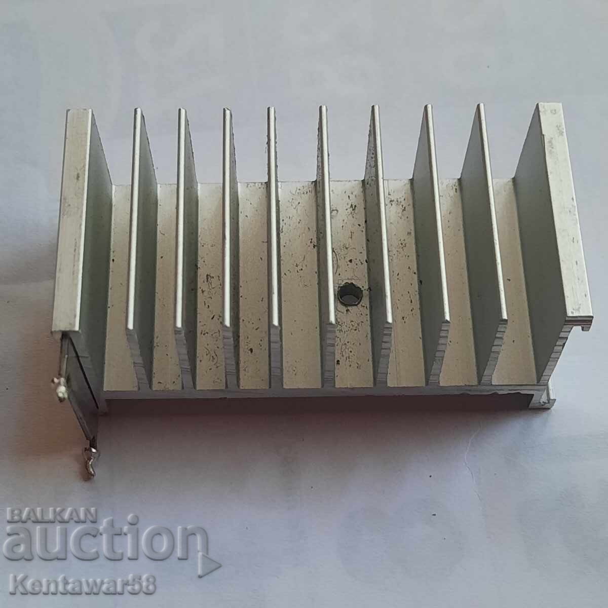 Radiator de aluminiu pentru tranzistor