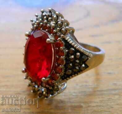 Αντίκα ασημένιο δαχτυλίδι Αντίκα ασημένιο δαχτυλίδι