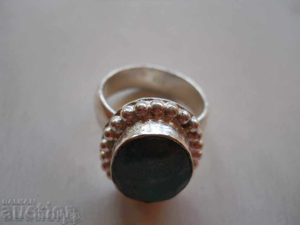 Inel de argint cu aventurin verde cu preț 45.00 BGN | € 23.01 Inel de argint cu aventurin verde cu preț 45.00 BGN | € 23.01