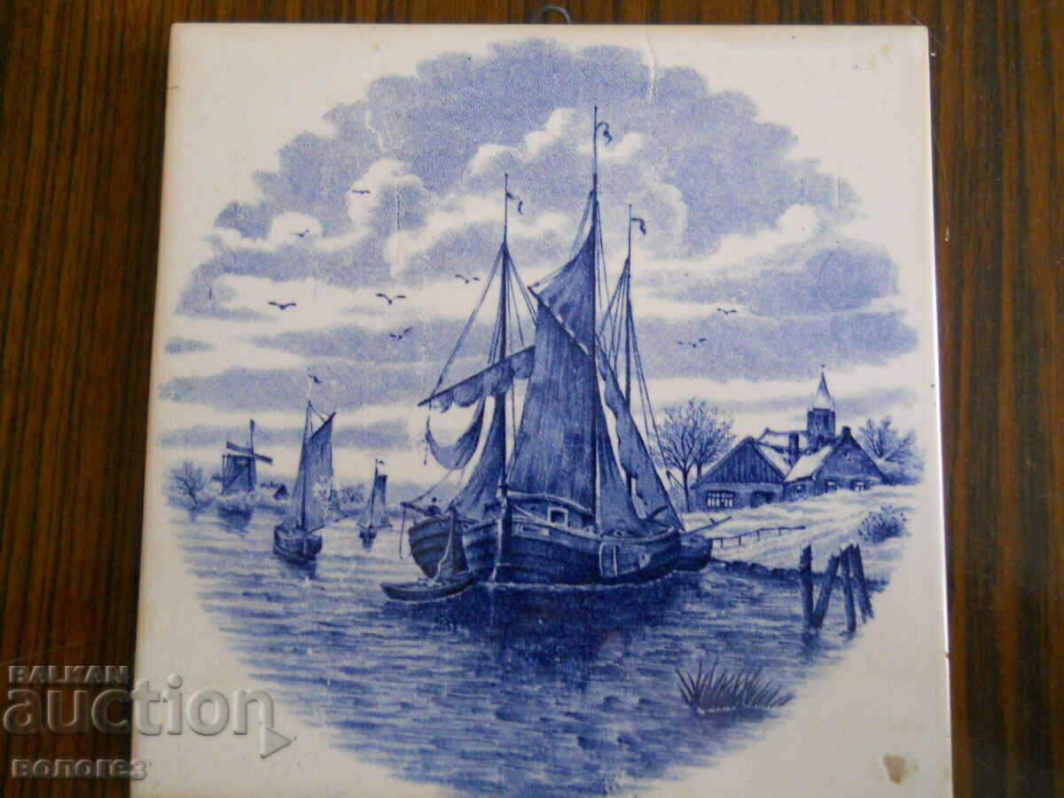 Hand-painted terracotta tile - panel (Netherlands)