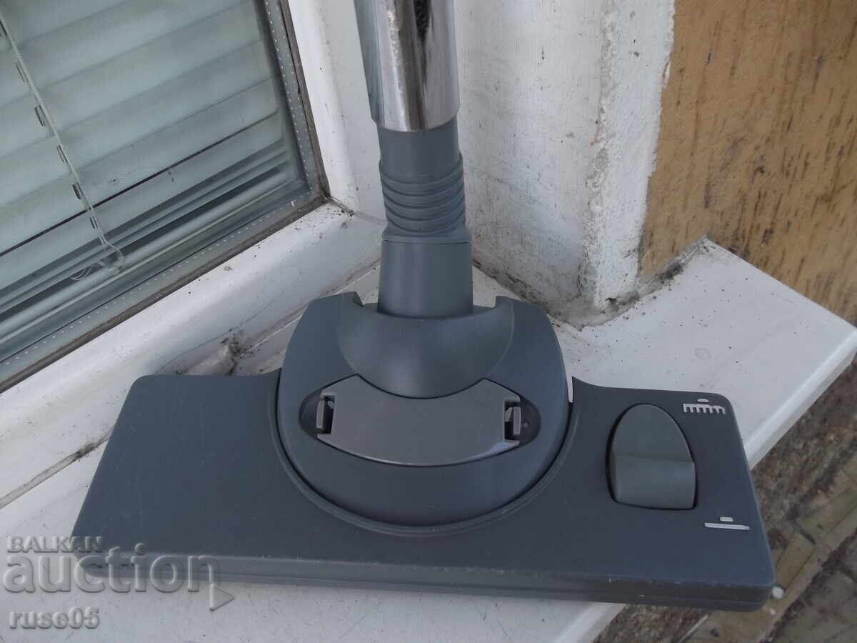 Furtun, perie, tub pentru aspirator "Zelmer-VC1400.OSK" cu preț 45.00 BGN | € 23.01