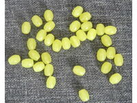 Rozariu vechi cu 32 de mărgele din sticlă uraniu vaselină