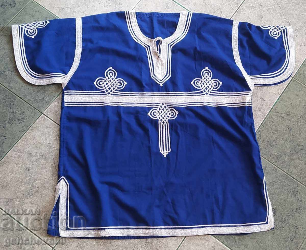 Ethnic tunic shirt with embroidery with price 30.00 BGN | € 15.34