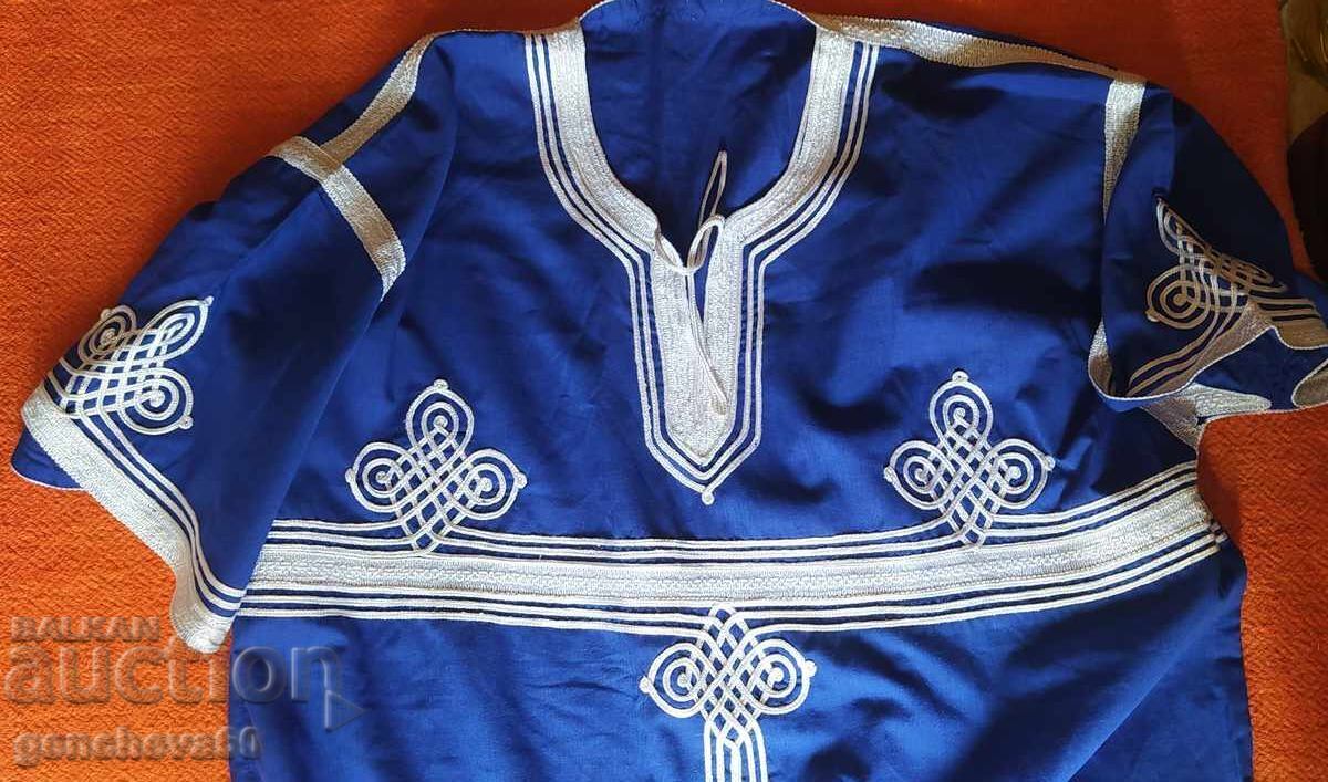 Delivery of Ethnic tunic shirt with embroidery
