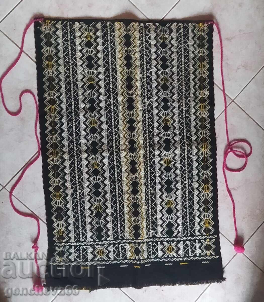 ORIGINAL AUTHENTIC APRON with price 250.00 BGN | € 127.82 ORIGINAL AUTHENTIC APRON with price 250.00 BGN | € 127.82