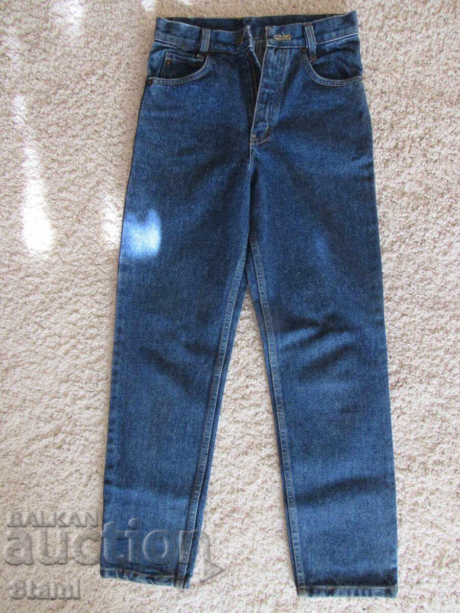 Girl's jeans size 29/32