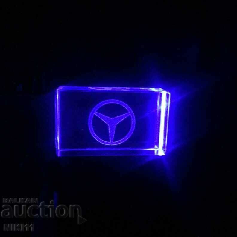 Flash flash 32 GB Mercedes Benz, Mercedes με τιμή 26.00 BGN | € 13.29 Flash flash 32 GB Mercedes Benz, Mercedes με τιμή 26.00 BGN | € 13.29