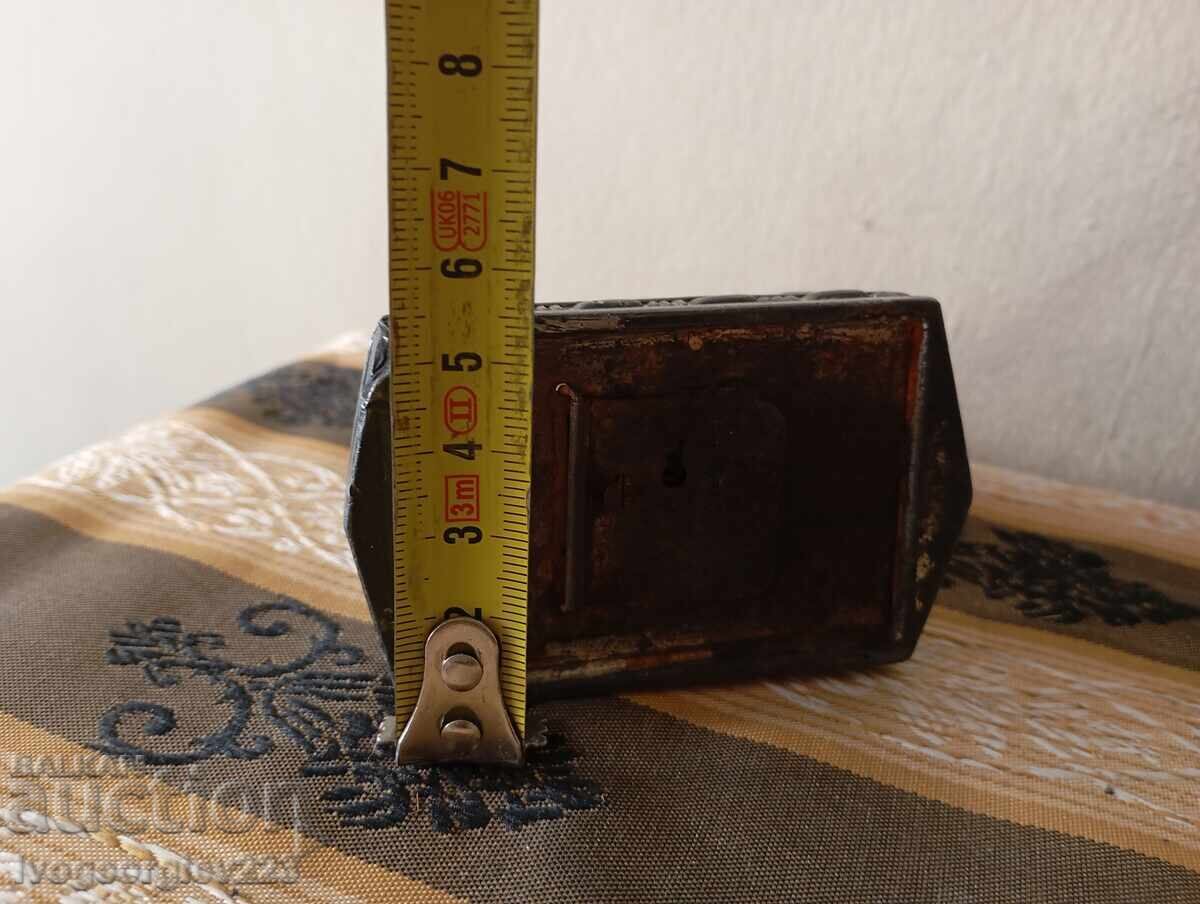 Auction  Old piggy bank