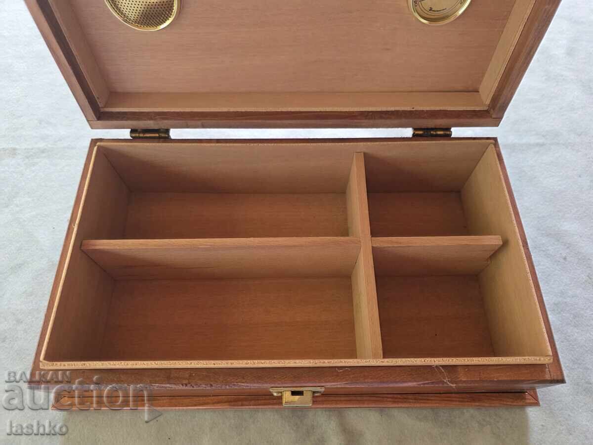 Хумидор, кутия за пури - 5 Хумидор, кутия за пури - 5