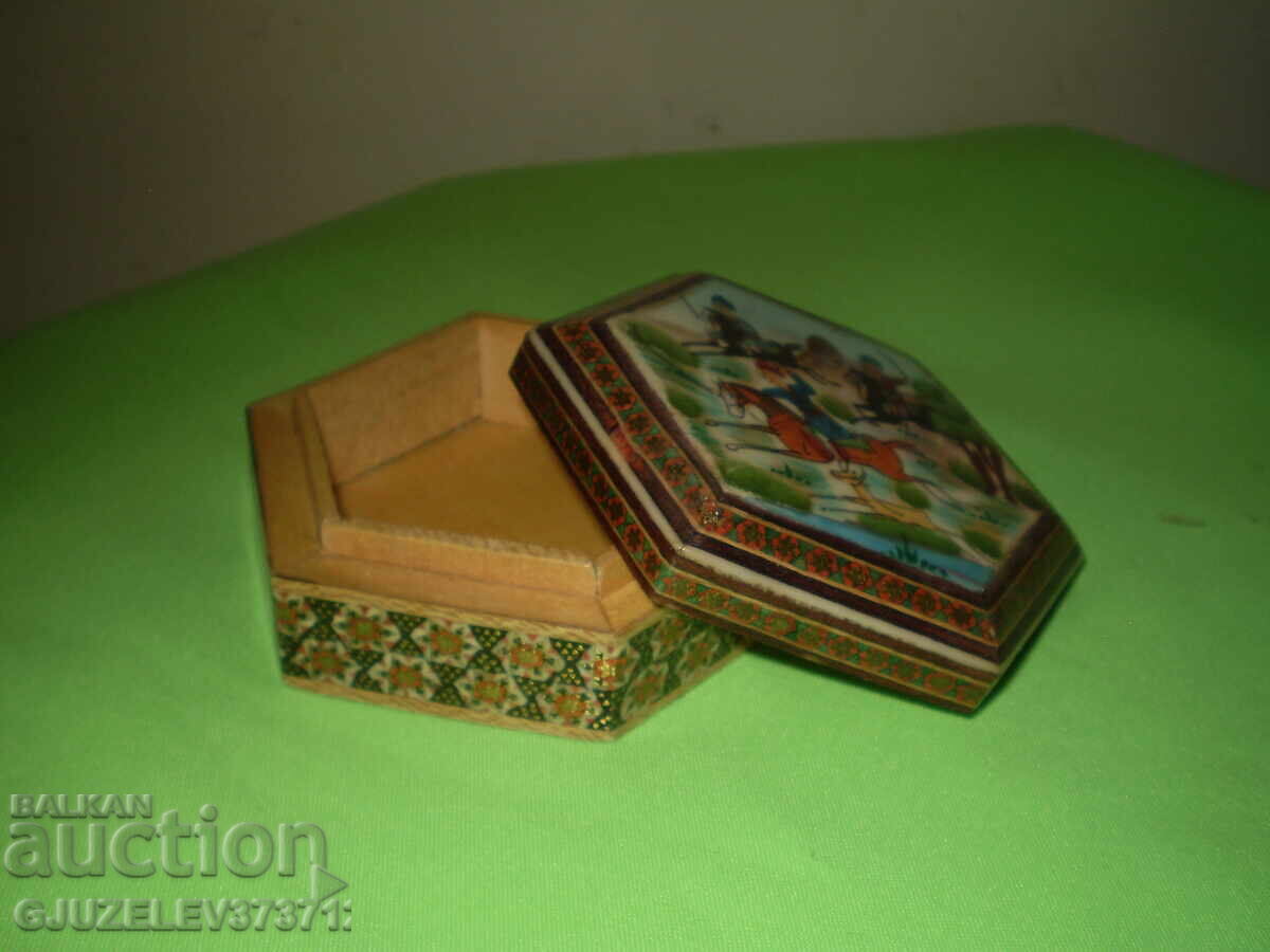 Delivery of Asian wooden box, handmade hexagonal box