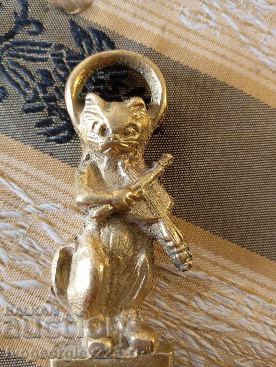 Винтидж обувалка с цена 23.00 лв. | € 11.76