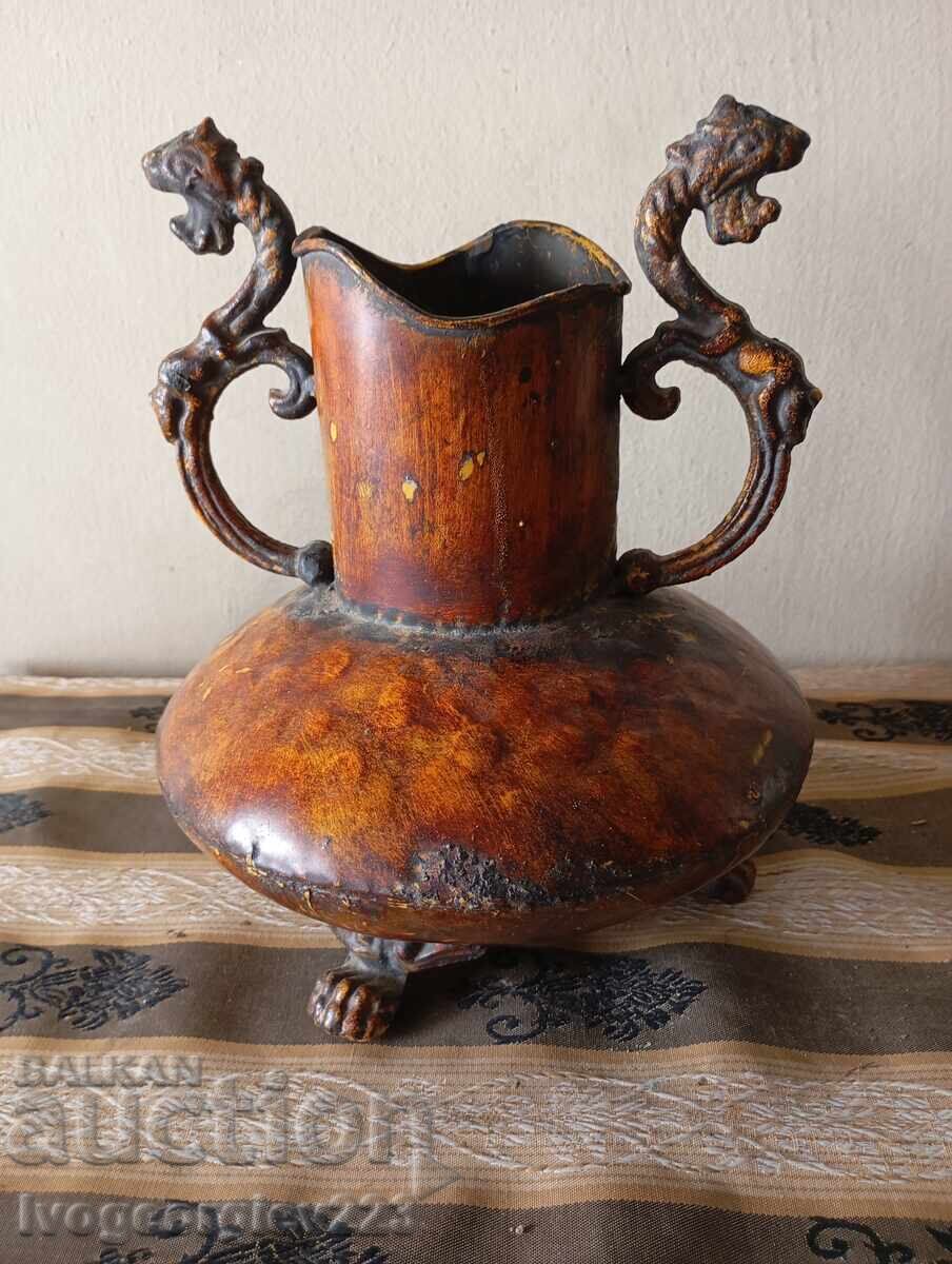 Βάζο σε στυλ μπαρόκ