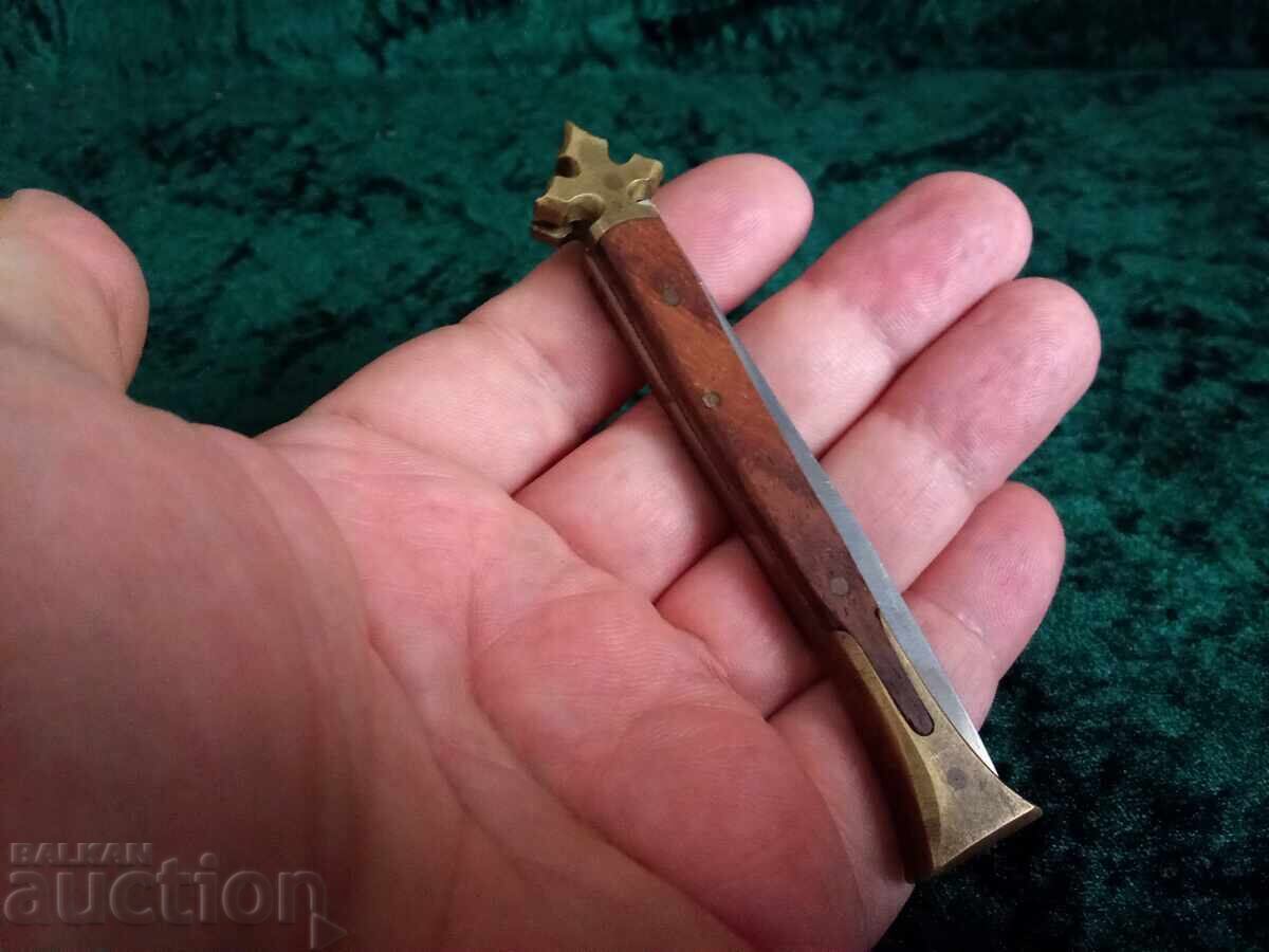 Picior de buzunar cu preț 70.00 BGN | € 35.79 Picior de buzunar cu preț 70.00 BGN | € 35.79