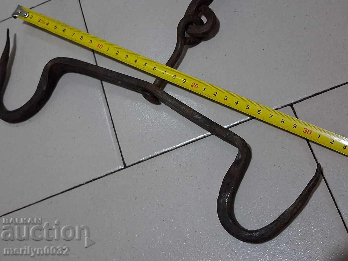 Δημοπρασία Γάντζος από σφυρήλατο σίδερο αντίκες, διπλός γάντζος Δημοπρασία Γάντζος από σφυρήλατο σίδερο αντίκες, διπλός γάντζος