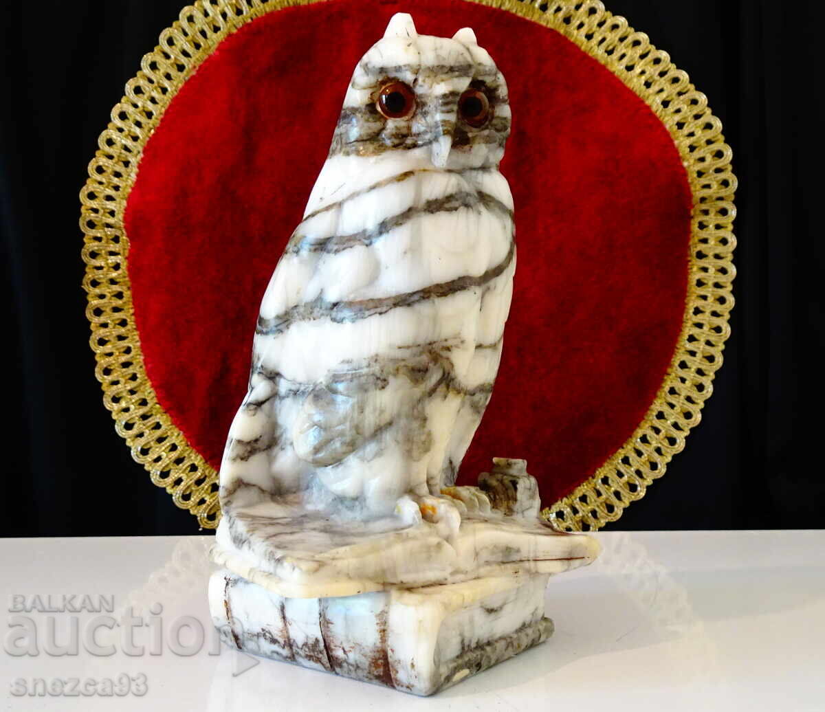 Statuette, figure Owl, Owl made of marble