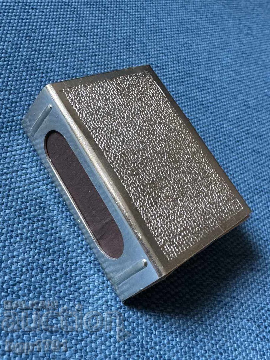 Παλαιός μεταλλικός θήκη σπίρτων 1967 - 6 Παλαιός μεταλλικός θήκη σπίρτων 1967 - 6