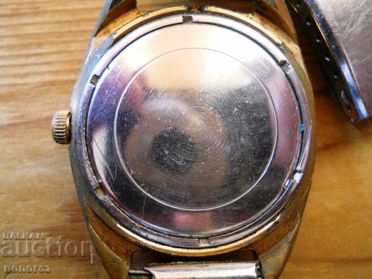 "Sekonda" watch - AU 20 - working with price 40.00 BGN | € 20.45